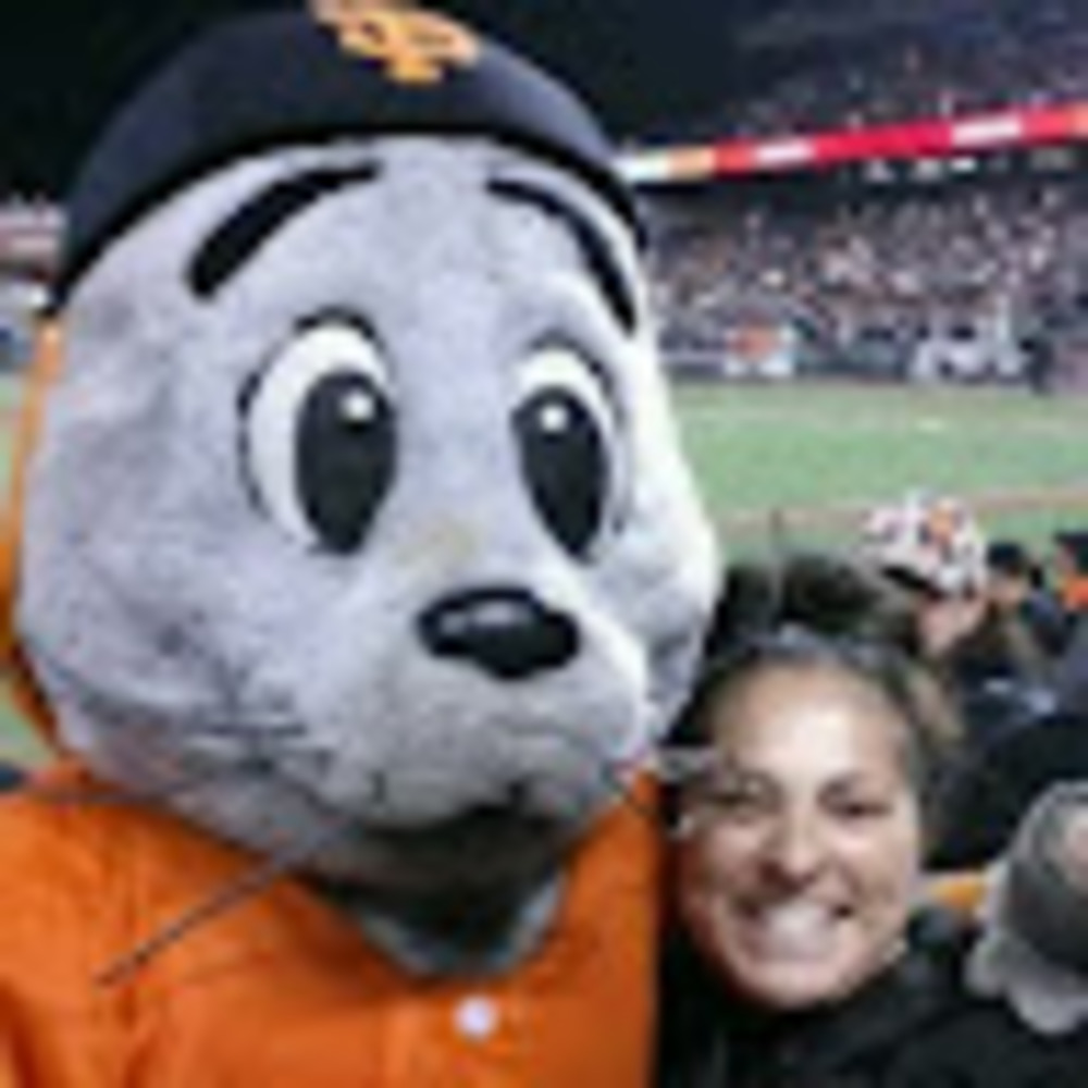 Meet your Posher, Jeannette